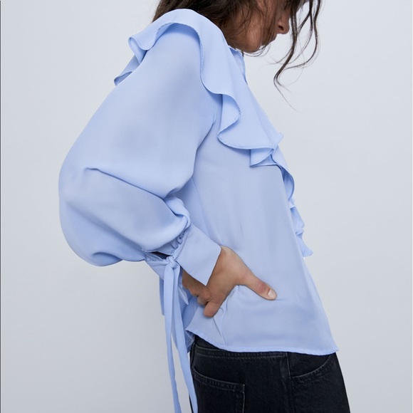 Zara RUFFLED LONG SLEEVE BUTTON UP V-NECK BLOUSE - Picture 5 of 10